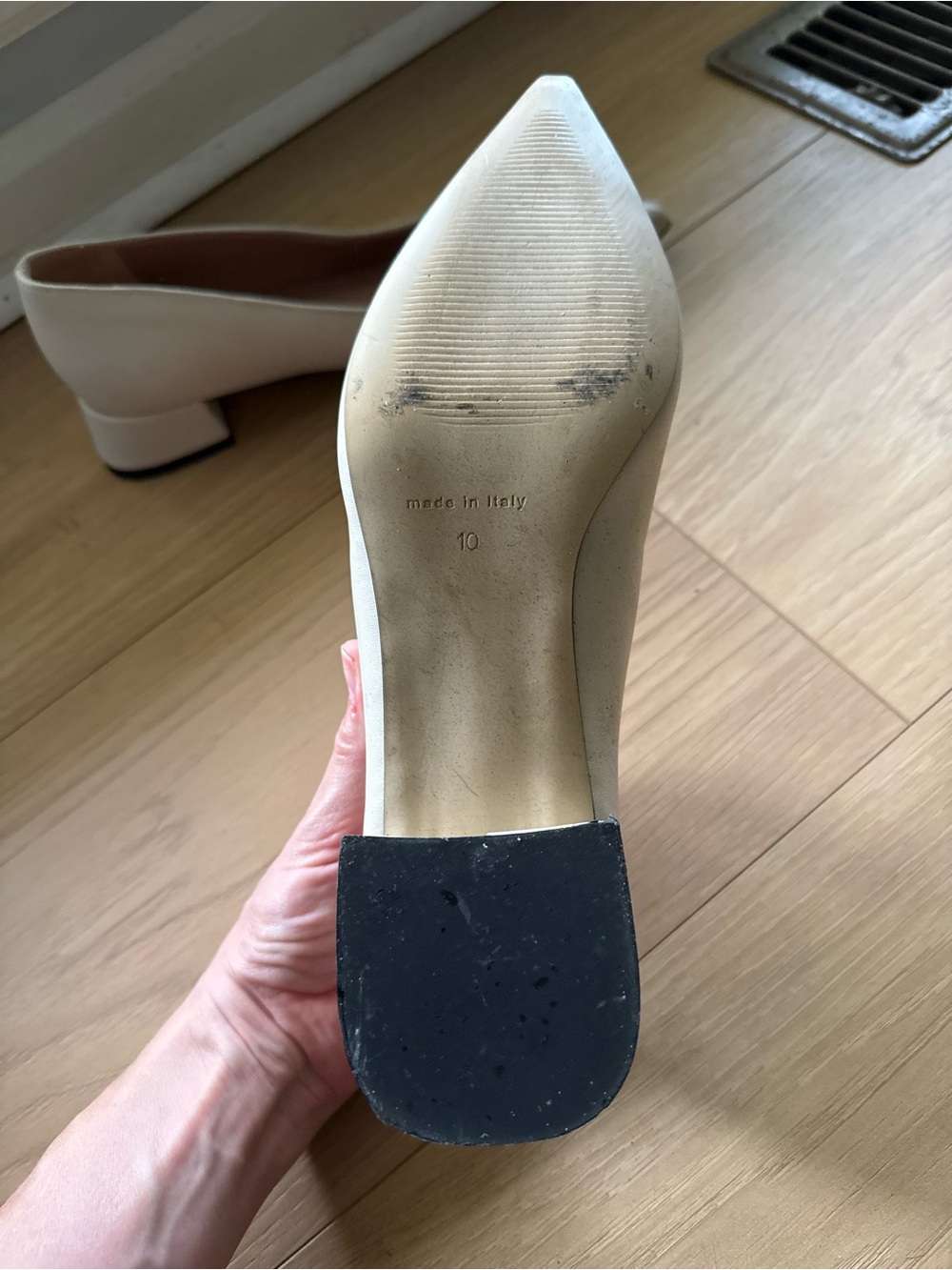 Valentino Cream Pointed Low-Heel Pumps with Gold Logo Accent - Picture 3 of 4